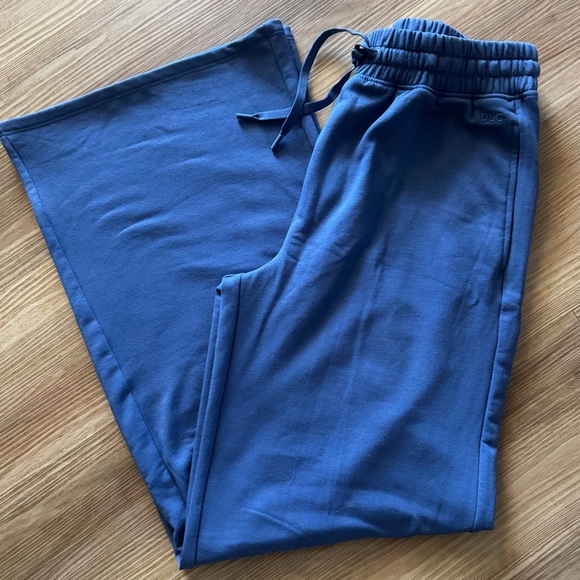 DSG Pants - DSG So Soft High-Rise Wide Leg Sweatpant. Size XS, NWT!